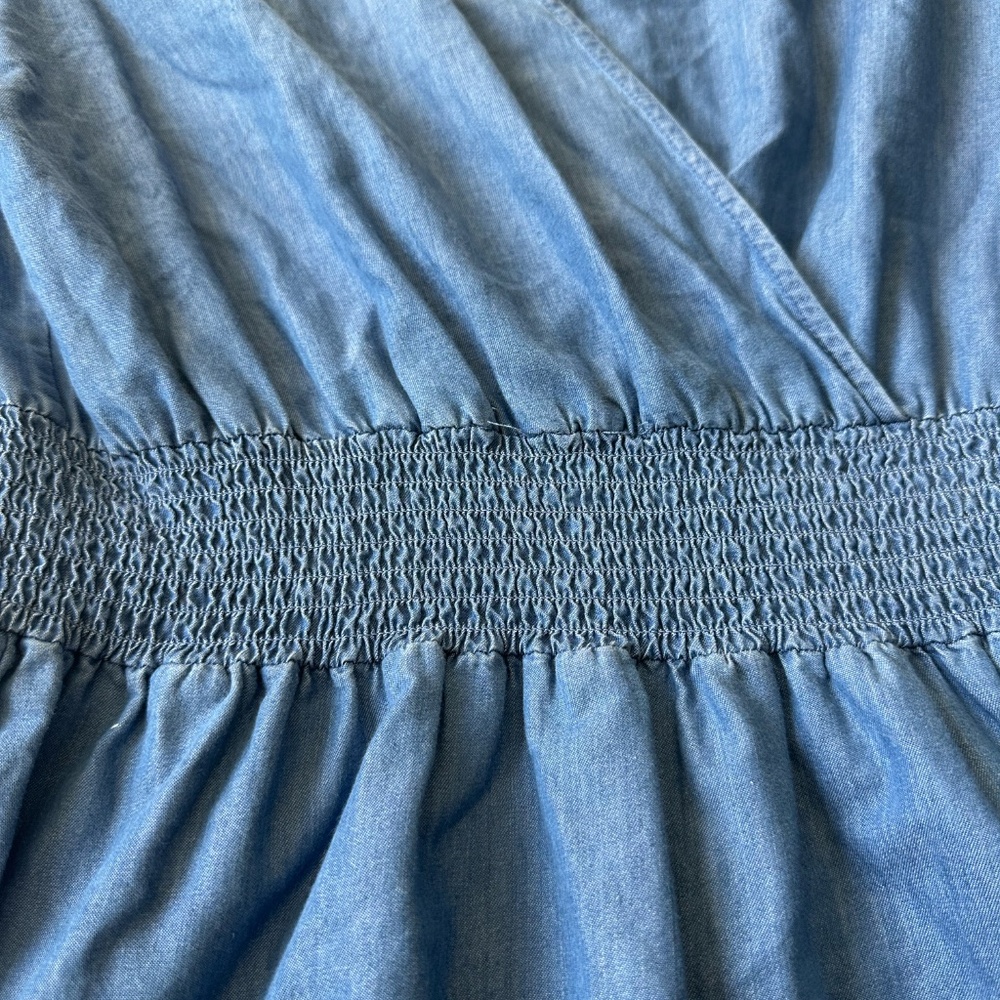 MICHAEL Michael‎ Kors Blue Chambray Faux Wrap Ruffle Dress Size Large - Picture 3 of 7